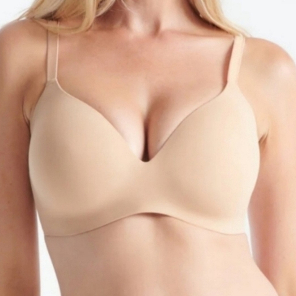 Knik Wingwoman NWT Contour Bra Size 40C.